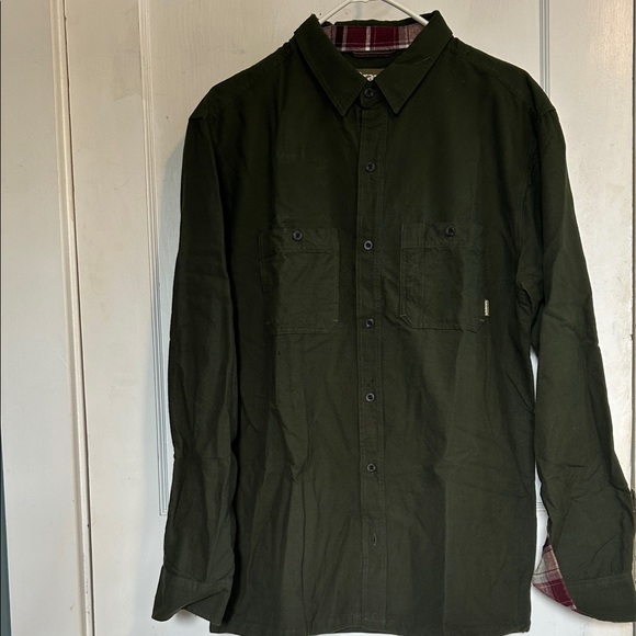 Men's Green Casual Button Down Shirt - Picture 1 of 4